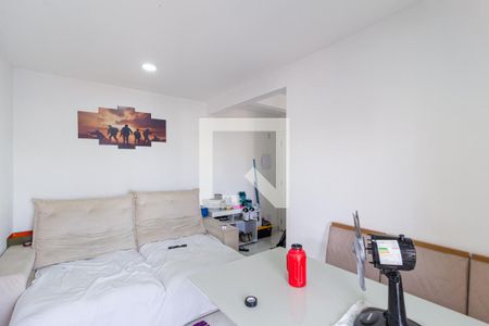 Sala de apartamento para alugar com 2 quartos, 47m² em São Pedro, Osasco