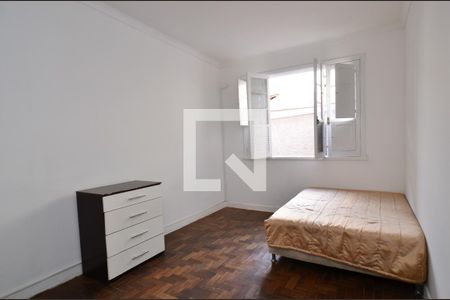 Quarto de kitnet/studio para alugar com 1 quarto, 70m² em Sagrada Família, Belo Horizonte