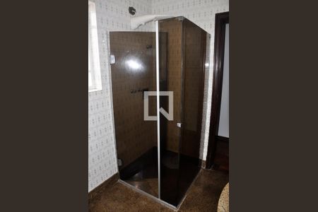 Casa à venda com 570m², 4 quartos e 6 vagas Casa à venda com 570m², 4 quartos e 6 vagasDetalhe - Suíte