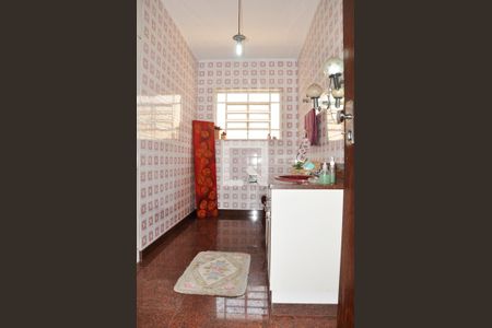 Casa à venda com 570m², 4 quartos e 6 vagas Casa à venda com 570m², 4 quartos e 6 vagasDetalhe - Banheiro Social