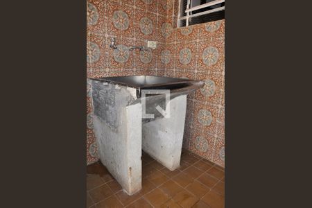 Casa à venda com 570m², 4 quartos e 6 vagas Casa à venda com 570m², 4 quartos e 6 vagasÁrea de Serviço