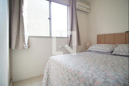 Quarto 1 de apartamento à venda com 2 quartos, 43m² em Mário Quintana, Porto Alegre