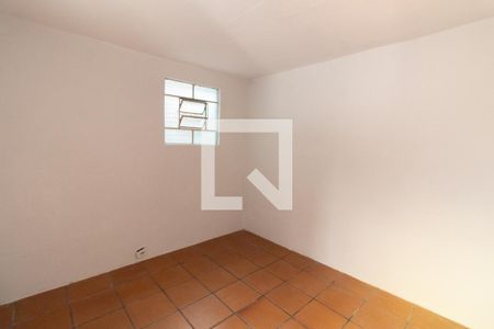 Quarto de casa para alugar com 1 quarto, 50m² em Rio Pequeno, São Paulo