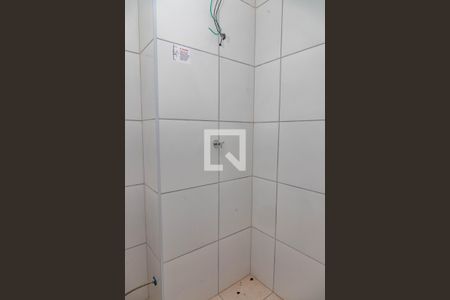 Banheiro  de apartamento à venda com 2 quartos, 38m² em Jardim Sao Saverio, São Bernardo do Campo