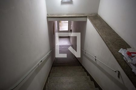 Studio à venda com 35m², 1 quarto e sem vaga Studio à venda com 35m², 1 quarto e sem vagaEscada