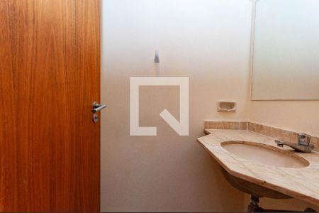 Lavabo de apartamento para alugar com 3 quartos, 250m² em Perdizes, São Paulo