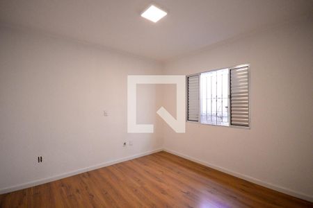 Quarto 2 de casa para alugar com 4 quartos, 150m² em Vila Brasilina, São Paulo