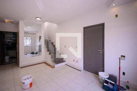 Sala  de casa para alugar com 4 quartos, 150m² em Vila Brasilina, São Paulo