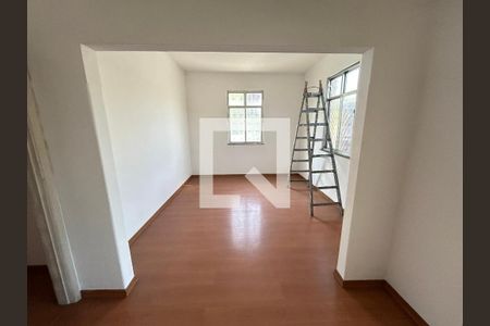 Sala de casa para alugar com 2 quartos, 89m² em Vila Kosmos, Rio de Janeiro