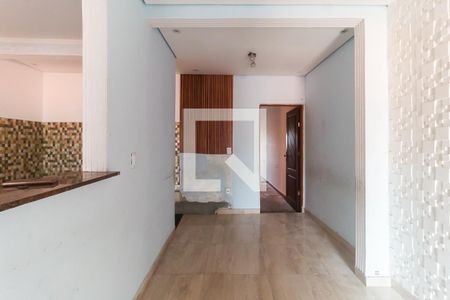 Sala de casa para alugar com 2 quartos, 141m² em Jardim Nova Poá, Poá