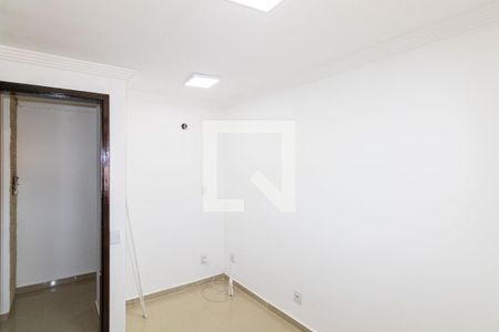 Quarto 1 de apartamento para alugar com 2 quartos, 46m² em Campo Grande, Rio de Janeiro