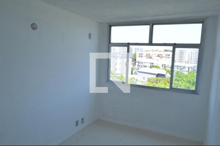 Quarto 1 de apartamento à venda com 2 quartos, 60m² em Taquara, Rio de Janeiro