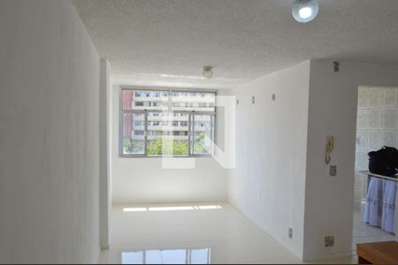 Sala de apartamento à venda com 2 quartos, 60m² em Taquara, Rio de Janeiro