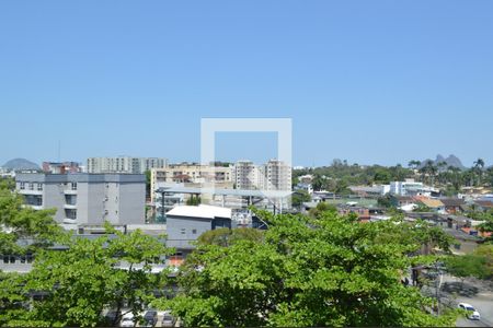 Vista do Quarto 1 de apartamento à venda com 2 quartos, 60m² em Taquara, Rio de Janeiro