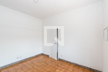 Quarto 1 de casa para alugar com 2 quartos, 120m² em Penha Circular, Rio de Janeiro