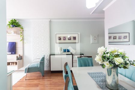 Sala  de apartamento à venda com 3 quartos, 70m² em Vila Osasco, Osasco