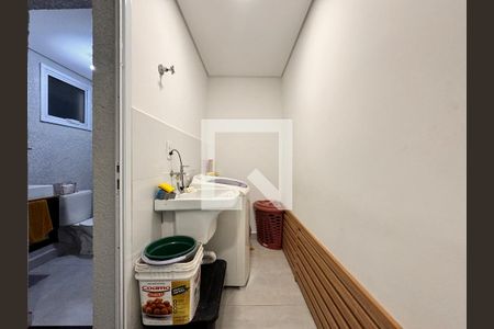 Apartamento à venda com 82m², 2 quartos e 1 vaga Apartamento à venda com 82m², 2 quartos e 1 vagaLavanderia