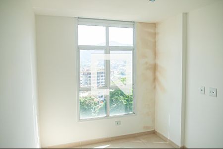 Apartamento para alugar com 1 quarto, 41m² em Taquara, Rio de Janeiro