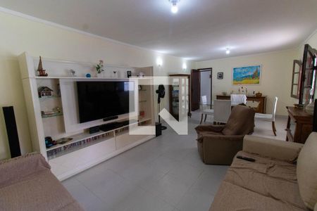 Sala de casa para alugar com 4 quartos, 206m² em Itaipu, Niterói