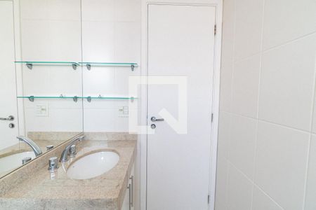 Banheiro da Suíte de apartamento para alugar com 2 quartos, 106m² em Vila Guarani (z Sul), São Paulo