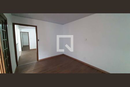 Sala de Estar de casa para alugar com 2 quartos, 214m² em Umuarama, Osasco