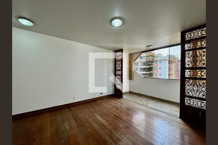 Sala de apartamento à venda com 4 quartos, 210m² em Funcionários, Belo Horizonte