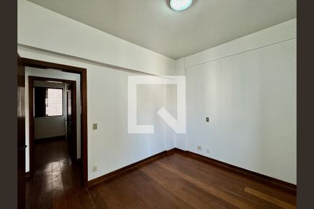 Quarto 2 de apartamento à venda com 4 quartos, 210m² em Funcionários, Belo Horizonte