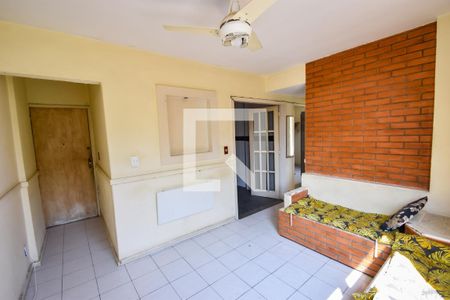 Sala de apartamento para alugar com 2 quartos, 54m² em Todos Os Santos, Rio de Janeiro