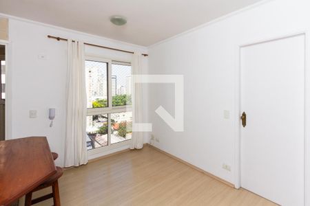 Sala de apartamento para alugar com 1 quarto, 30m² em Moema, São Paulo