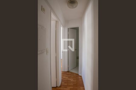 Corredor de apartamento para alugar com 2 quartos, 70m² em Pompeia, São Paulo