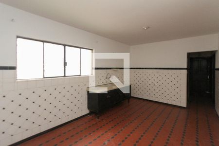 Cozinha de casa para alugar com 3 quartos, 330m² em Vila Antonieta, São Paulo