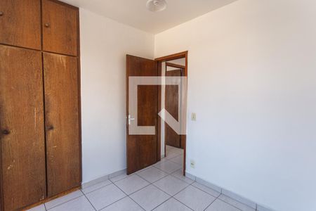 Quarto 2 de apartamento para alugar com 2 quartos, 60m² em Ipiranga, Belo Horizonte