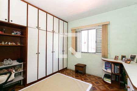 Quarto 2 de casa para alugar com 2 quartos, 100m² em Vila Esperança, São Paulo