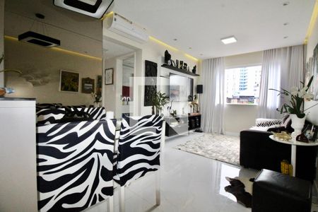 Sala de apartamento para alugar com 2 quartos, 60m² em Garcia, Salvador