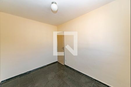 Quarto 1 de apartamento para alugar com 2 quartos, 40m² em Camargos, Belo Horizonte