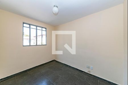 Quarto 1 de apartamento para alugar com 2 quartos, 40m² em Camargos, Belo Horizonte