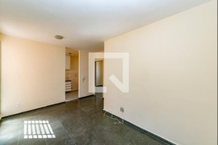 Sala de apartamento para alugar com 2 quartos, 40m² em Camargos, Belo Horizonte