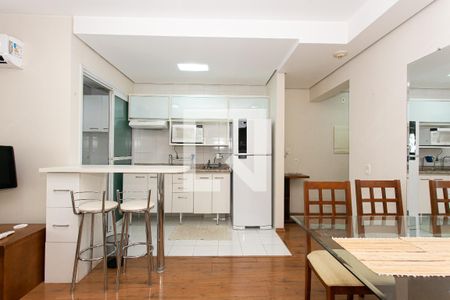 Sala de apartamento para alugar com 1 quarto, 54m² em Cerqueira César, São Paulo