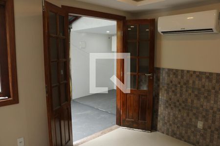 Entrada de casa para alugar com 1 quarto, 88m² em Oliveira, Nova Iguaçu