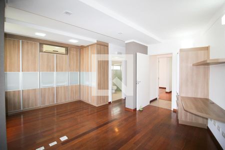 Suíte 1  de apartamento para alugar com 2 quartos, 193m² em Jardim Europa, São Paulo