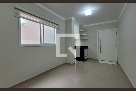 Sala de apartamento para alugar com 1 quarto, 59m² em Jardim Bela Vista, Santo André