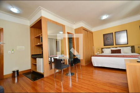 Sala/suíte/Cozinha de apartamento à venda com 1 quarto, 72m² em Lourdes, Belo Horizonte