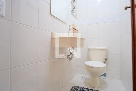 Lavabo de casa à venda com 3 quartos, 180m² em Vila Carrão, São Paulo