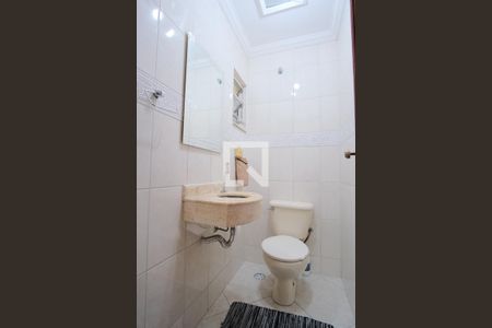 Lavabo de casa à venda com 3 quartos, 180m² em Vila Carrão, São Paulo