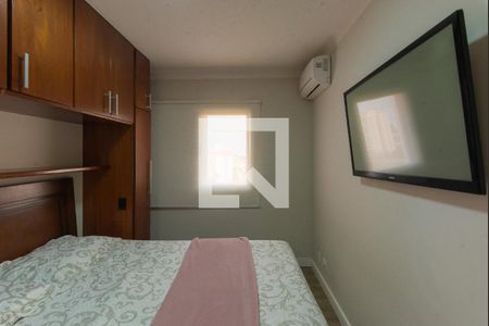 Suíte de apartamento à venda com 3 quartos, 75m² em Vila Marieta, Campinas