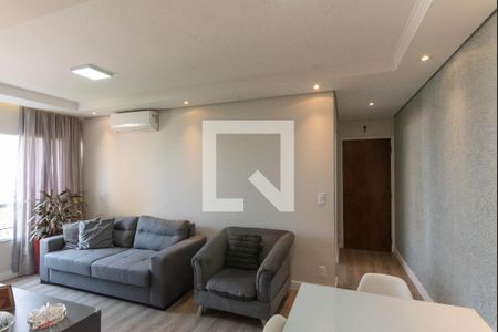 Sala de apartamento à venda com 3 quartos, 75m² em Vila Marieta, Campinas