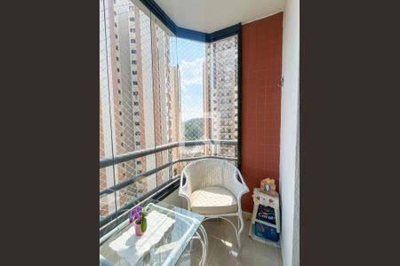 Sacada de apartamento à venda com 3 quartos, 76m² em Jardim Iris, São Paulo