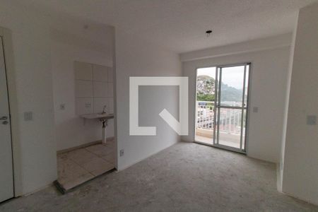 Sala de apartamento à venda com 2 quartos, 44m² em São Lourenço, Niterói