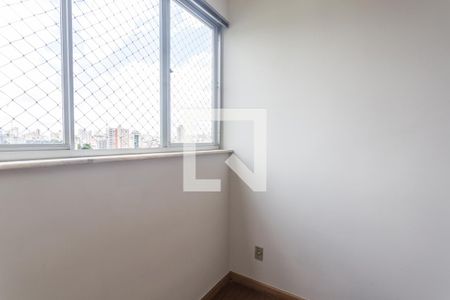 Sala 2 de apartamento para alugar com 3 quartos, 136m² em Santa Tereza, Belo Horizonte