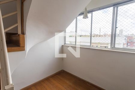 Sala 2 de apartamento para alugar com 3 quartos, 136m² em Santa Tereza, Belo Horizonte